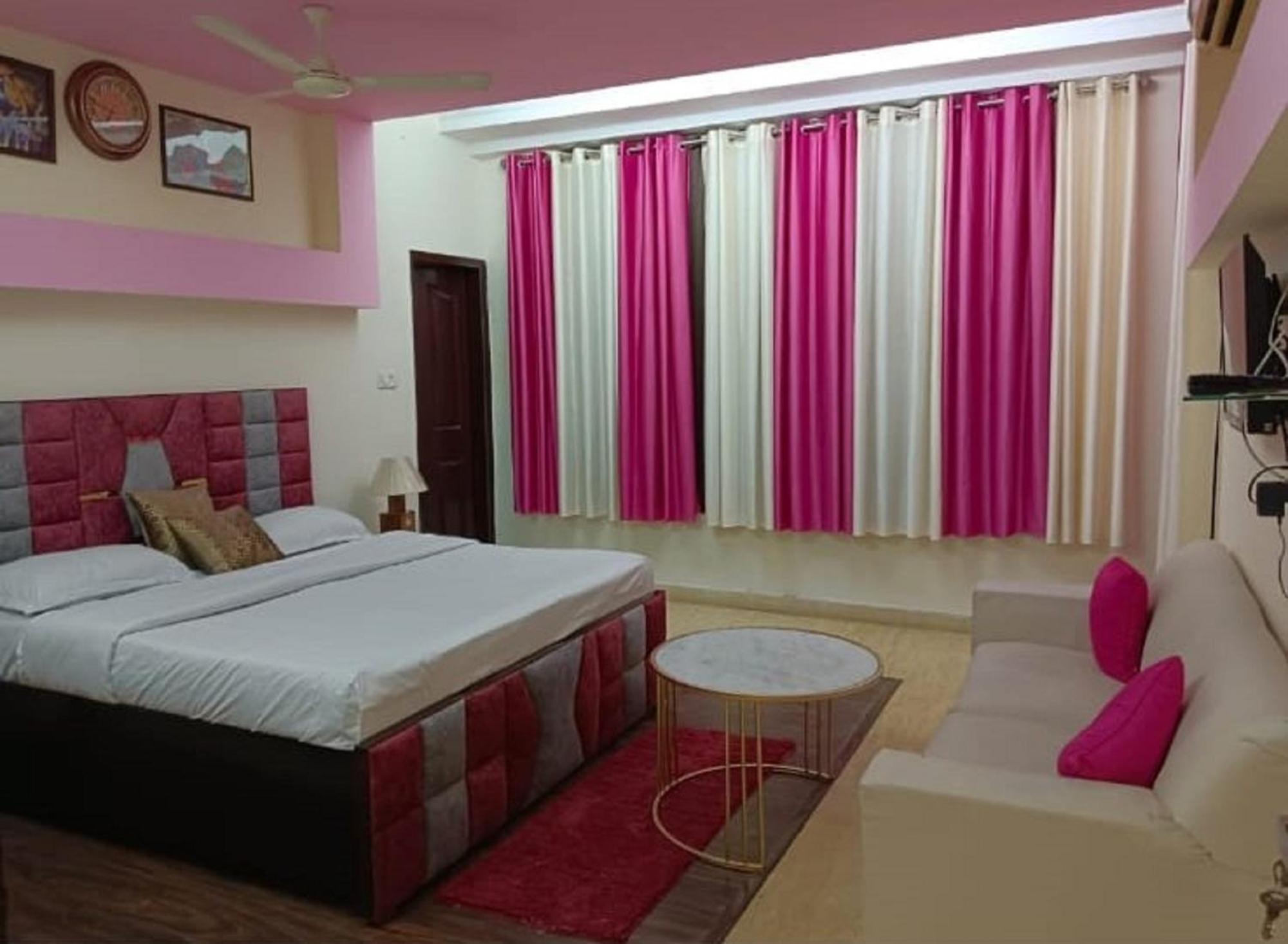 Star Inn Delhi  Exterior foto
